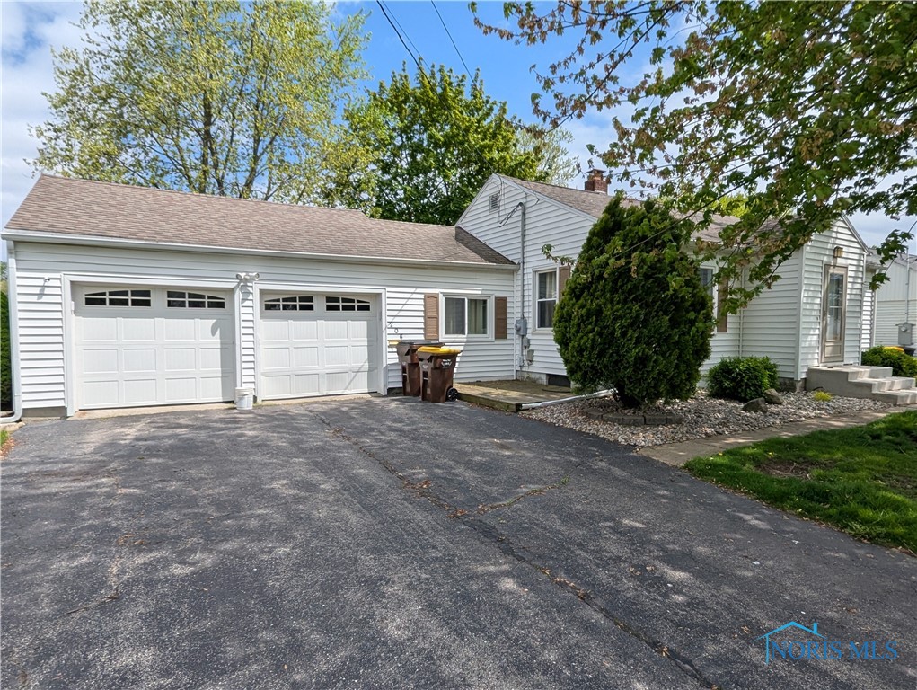 206 Fulton Road, Montpelier, Ohio image 2
