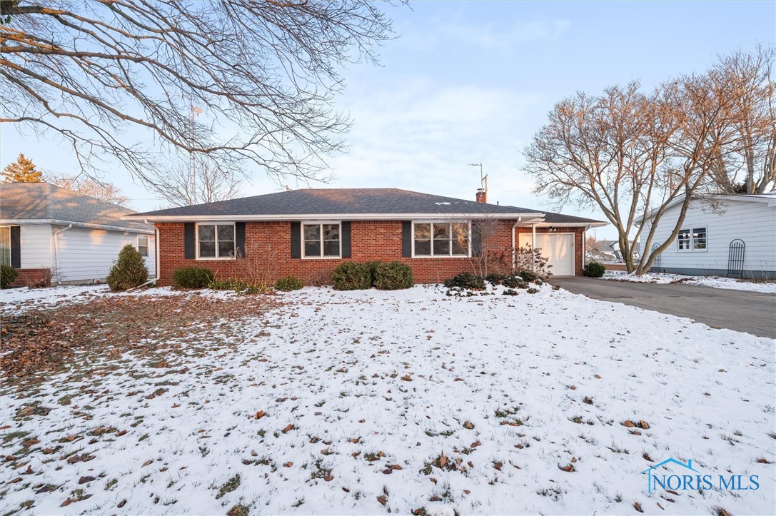 805 Ludwig Avenue, Gibsonburg, Ohio image 2