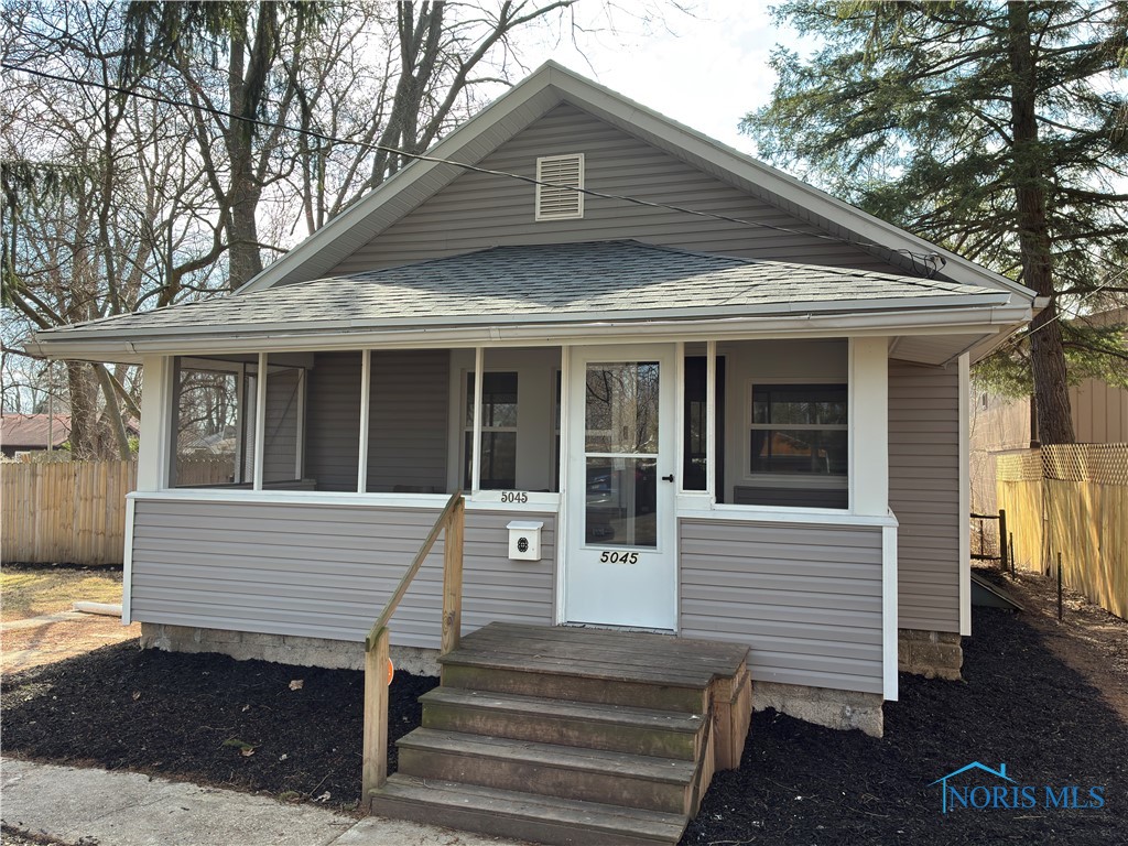 5049 Kellogg Road, Toledo, Ohio image 1