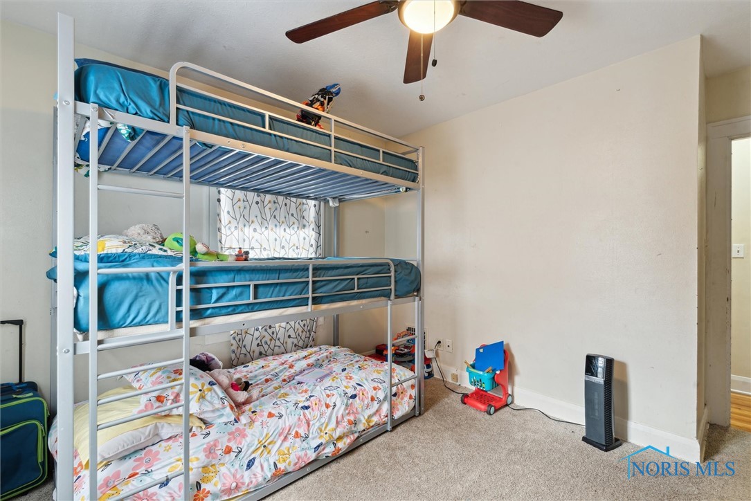 2627 Meadowwood Drive, Toledo, Ohio image 29