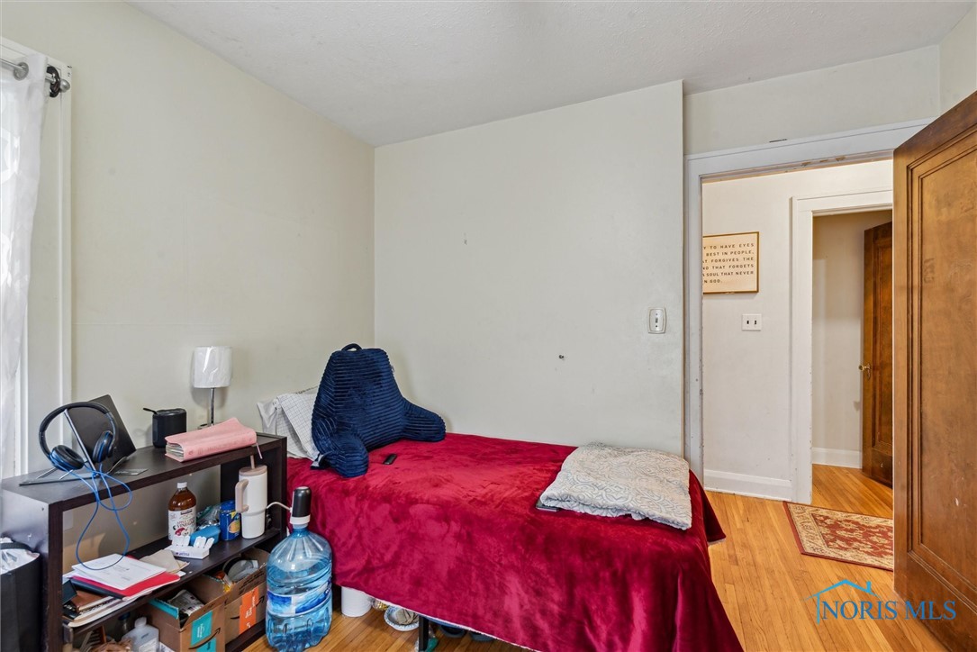 2627 Meadowwood Drive, Toledo, Ohio image 42