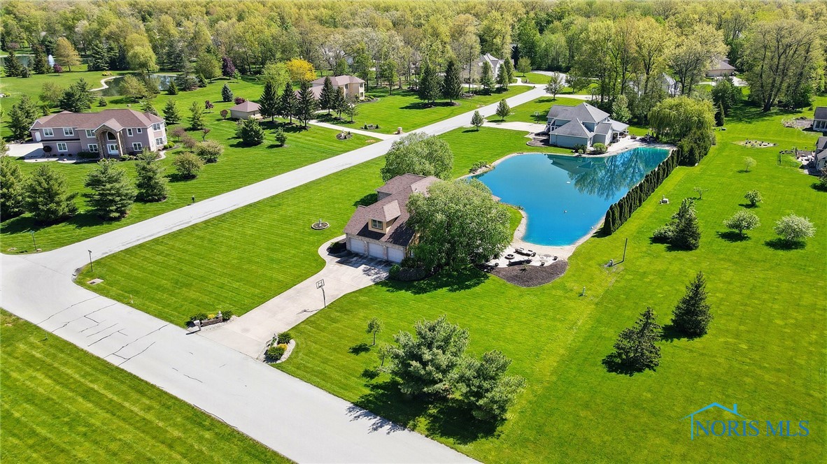 4475 Wintergreen Drive, Lima, Ohio image 6