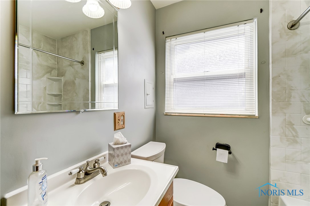 2664 Northwood Avenue, Toledo, Ohio image 18