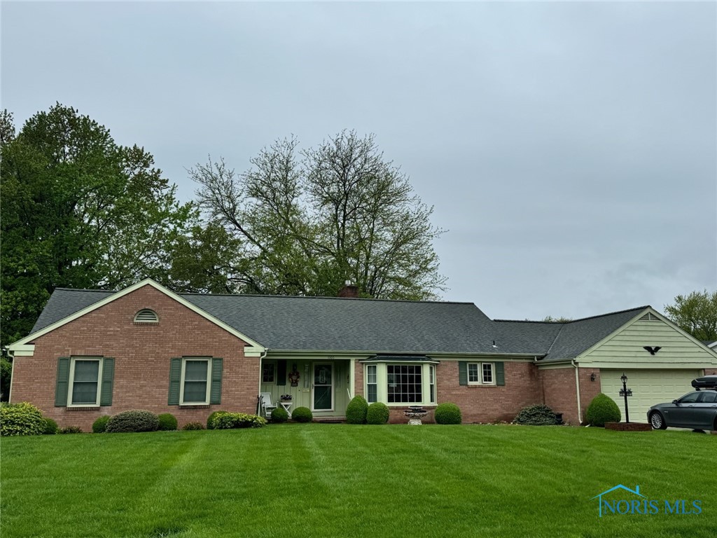 1006 Fairlawn Drive, Bryan, Ohio image 1