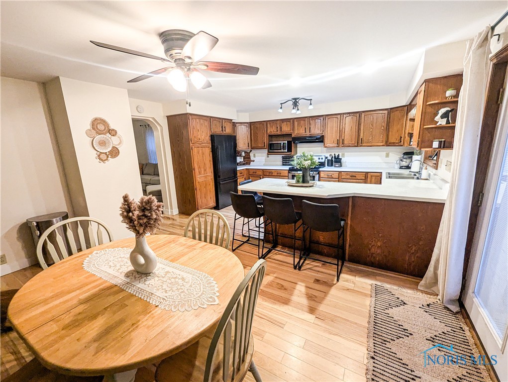 825 Cory Street, Fostoria, Ohio image 11