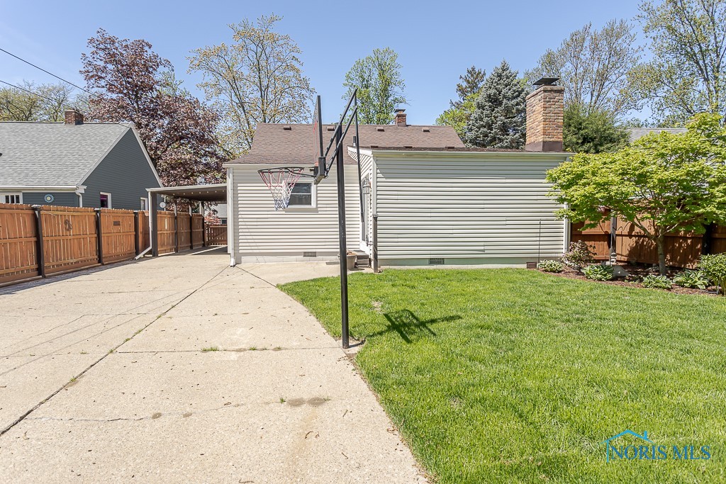 4538 Haddington Drive, Toledo, Ohio image 31