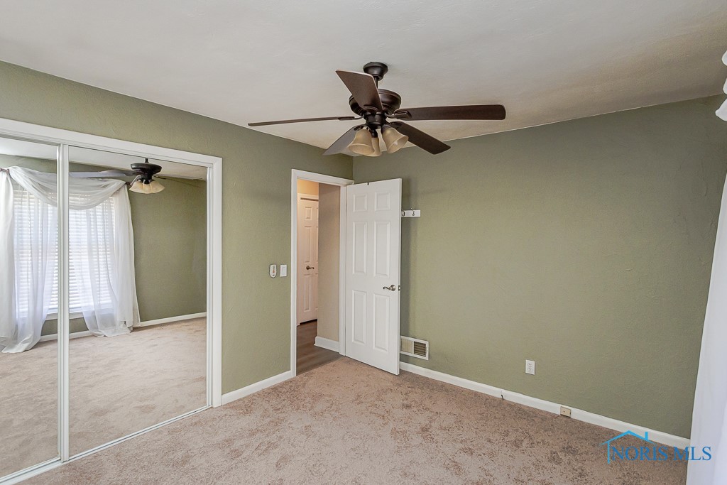 4538 Haddington Drive, Toledo, Ohio image 19