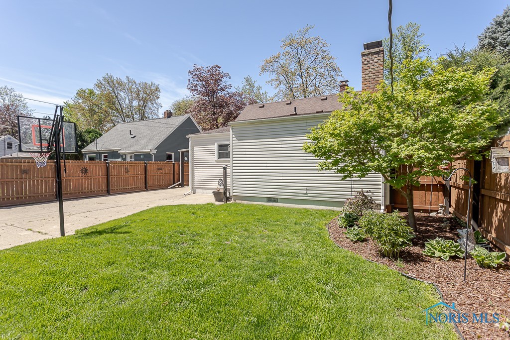 4538 Haddington Drive, Toledo, Ohio image 32