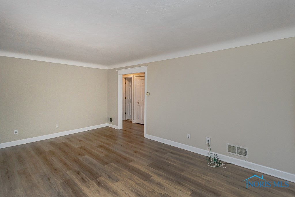 4538 Haddington Drive, Toledo, Ohio image 5