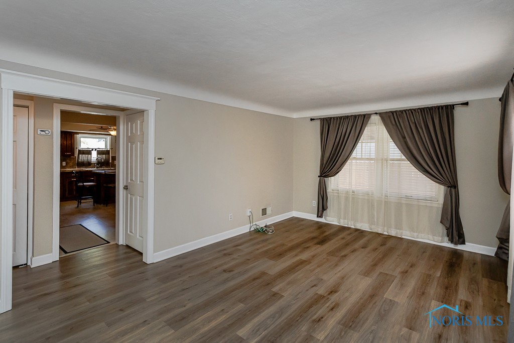 4538 Haddington Drive, Toledo, Ohio image 2