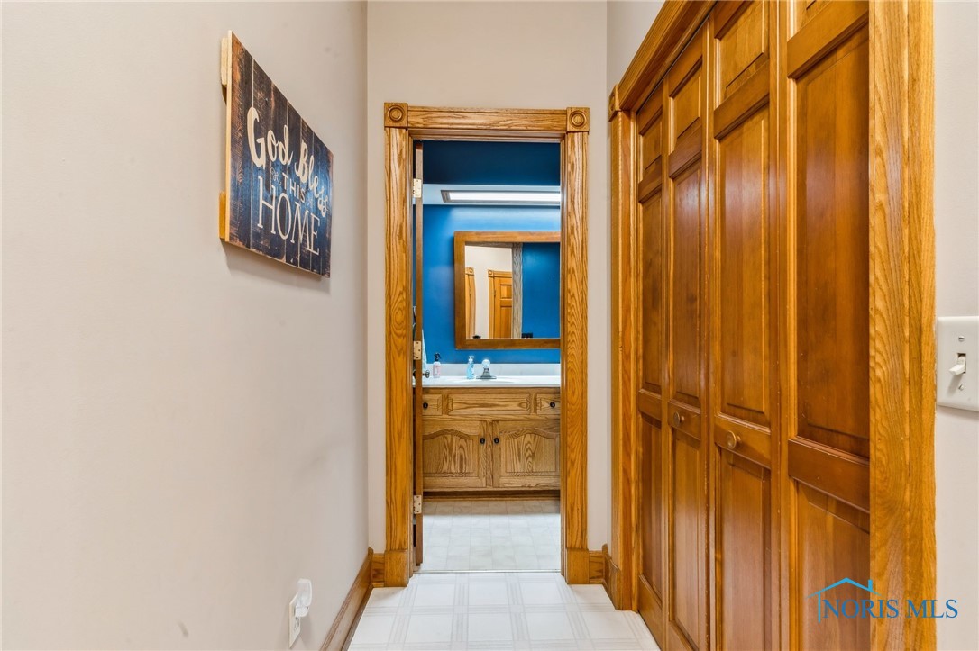 125 W Woodmere Drive, Tiffin, Ohio image 11