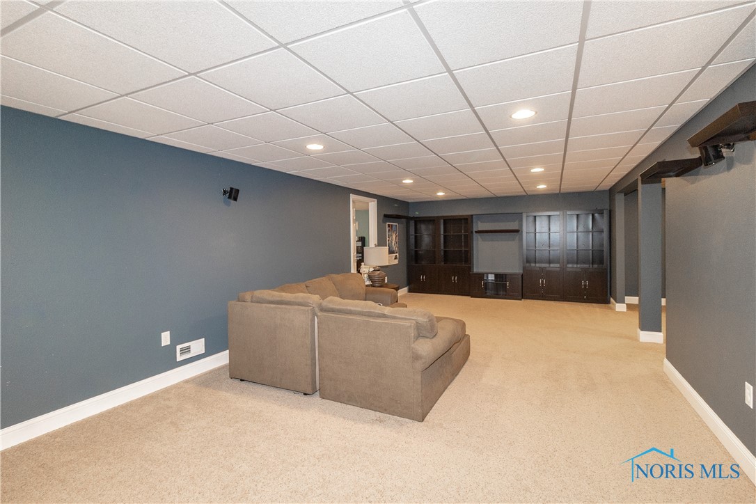 1882 Horseshoe Bend Drive, Perrysburg, Ohio image 37