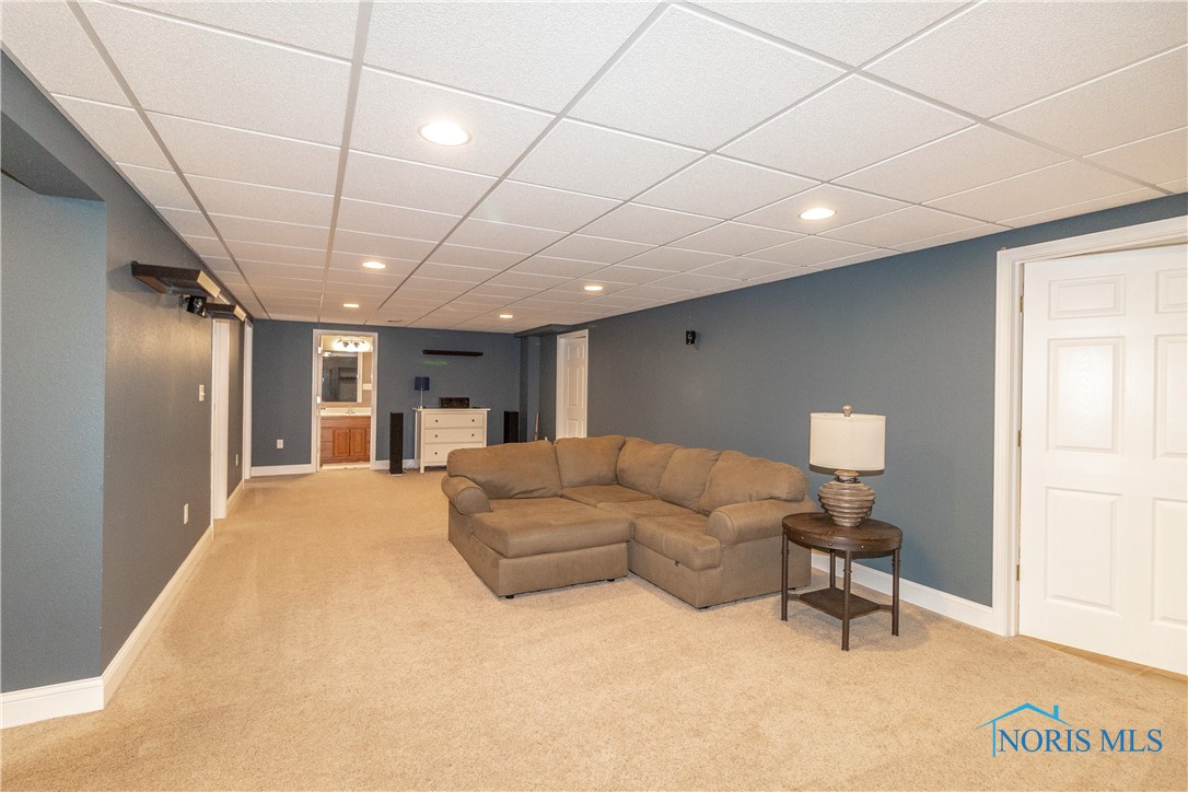1882 Horseshoe Bend Drive, Perrysburg, Ohio image 36