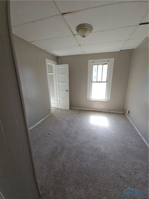 Tiny photo for 221 Somerset Street, Toledo, OH 43609 (MLS # 6136569)