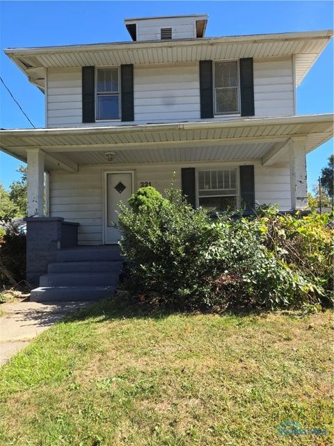 Tiny photo for 221 Somerset Street, Toledo, OH 43609 (MLS # 6136569)