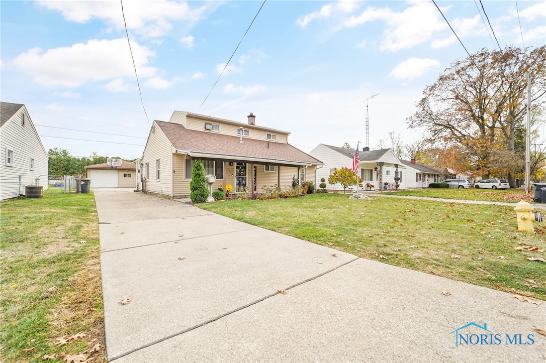 628 Southfield Drive, Maumee, Ohio image 2