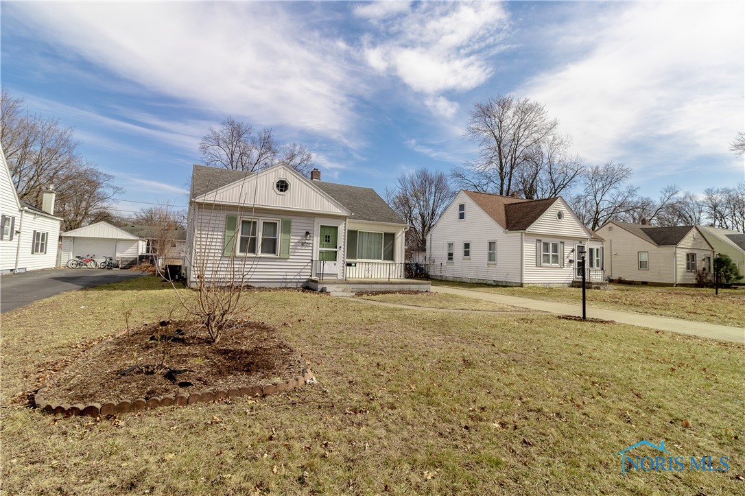 4532 Hannaford Drive, Toledo, Ohio image 2