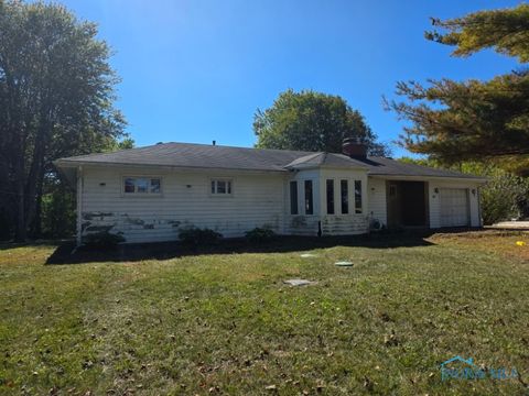 Tiny photo for 6530 Corduroy Road, Oregon, OH 43616 (MLS # 6136915)