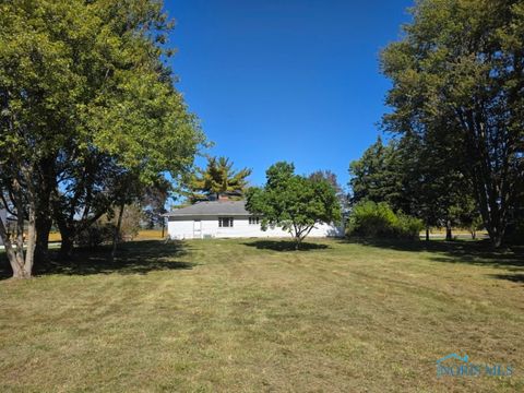 Tiny photo for 6530 Corduroy Road, Oregon, OH 43616 (MLS # 6136915)