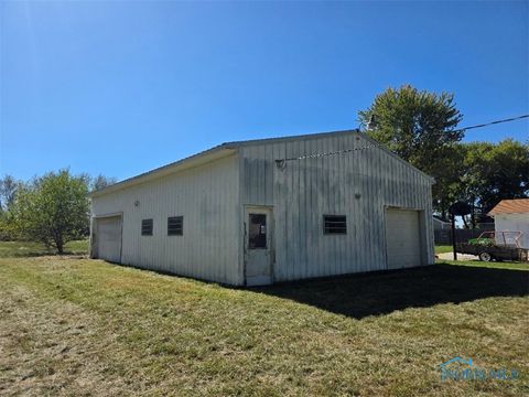 Tiny photo for 6530 Corduroy Road, Oregon, OH 43616 (MLS # 6136915)