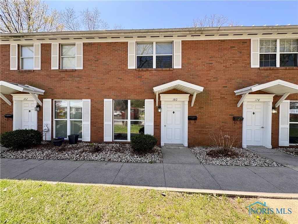 180 Gibson Court, Tiffin, Ohio image 1