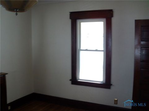 Tiny photo for 322 Dexter Street, Toledo, OH 43608 (MLS # 6135973)