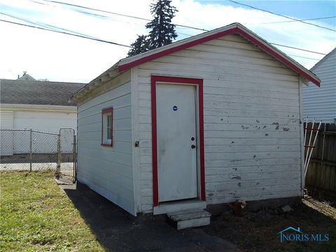 Tiny photo for 322 Dexter Street, Toledo, OH 43608 (MLS # 6135973)