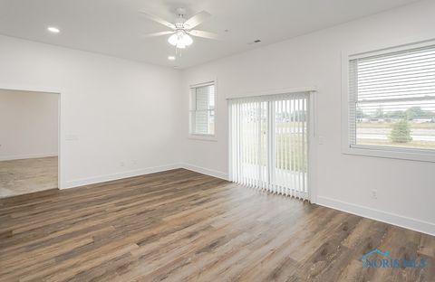 Tiny photo for 199 E Bridge Road, Northwood, OH 43619 (MLS # 6136228)