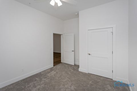 Tiny photo for 199 E Bridge Road, Northwood, OH 43619 (MLS # 6136228)