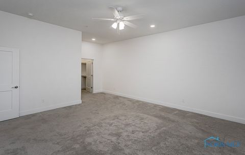 Tiny photo for 199 E Bridge Road, Northwood, OH 43619 (MLS # 6136228)