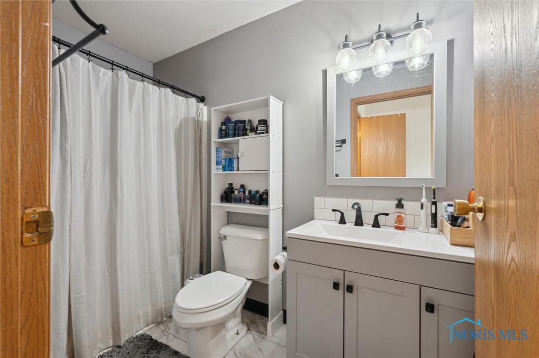 1058 Rockcress Drive, Toledo, Ohio image 24