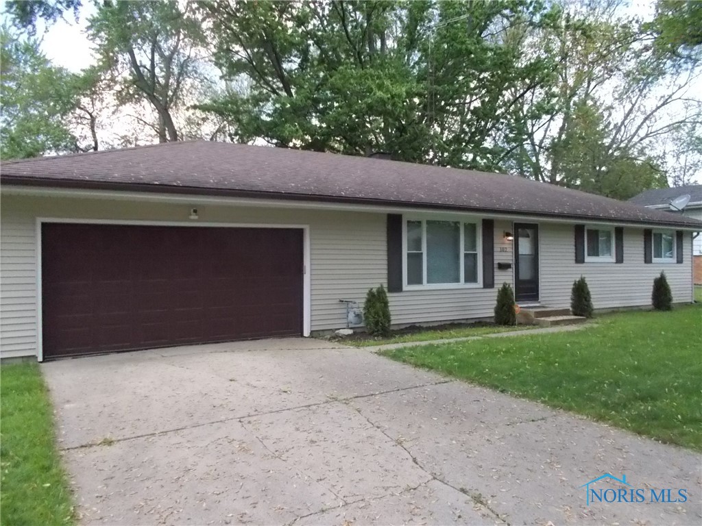 102 Melody Lane, Toledo, Ohio image 2
