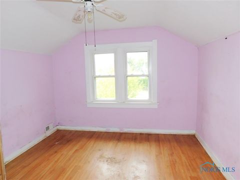 Tiny photo for 200 Rood Street, Northwood, OH 43619 (MLS # 6136215)