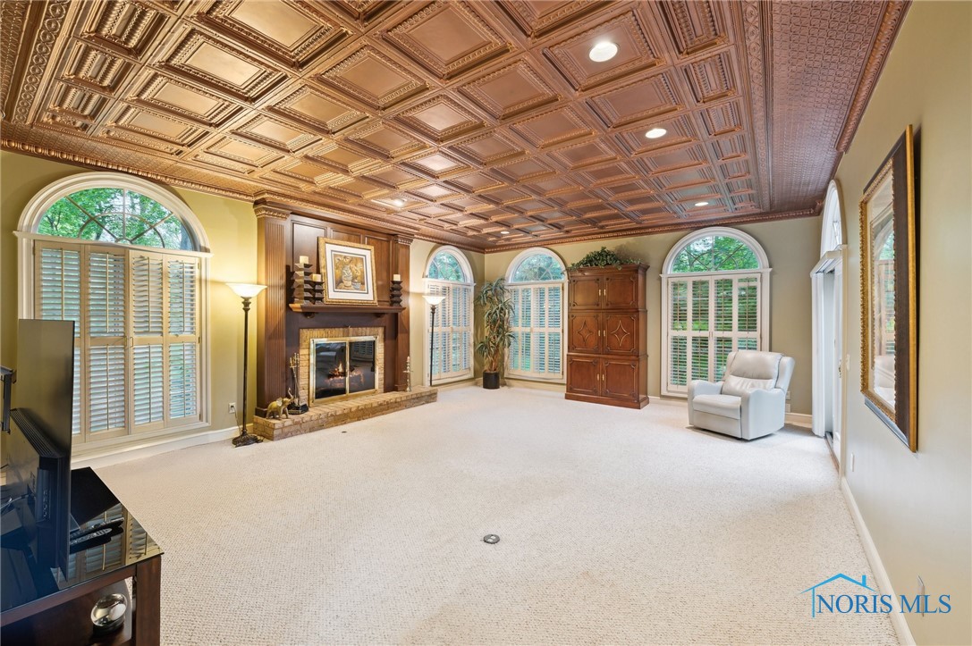 5257 N Oak Court, Toledo, Ohio image 8