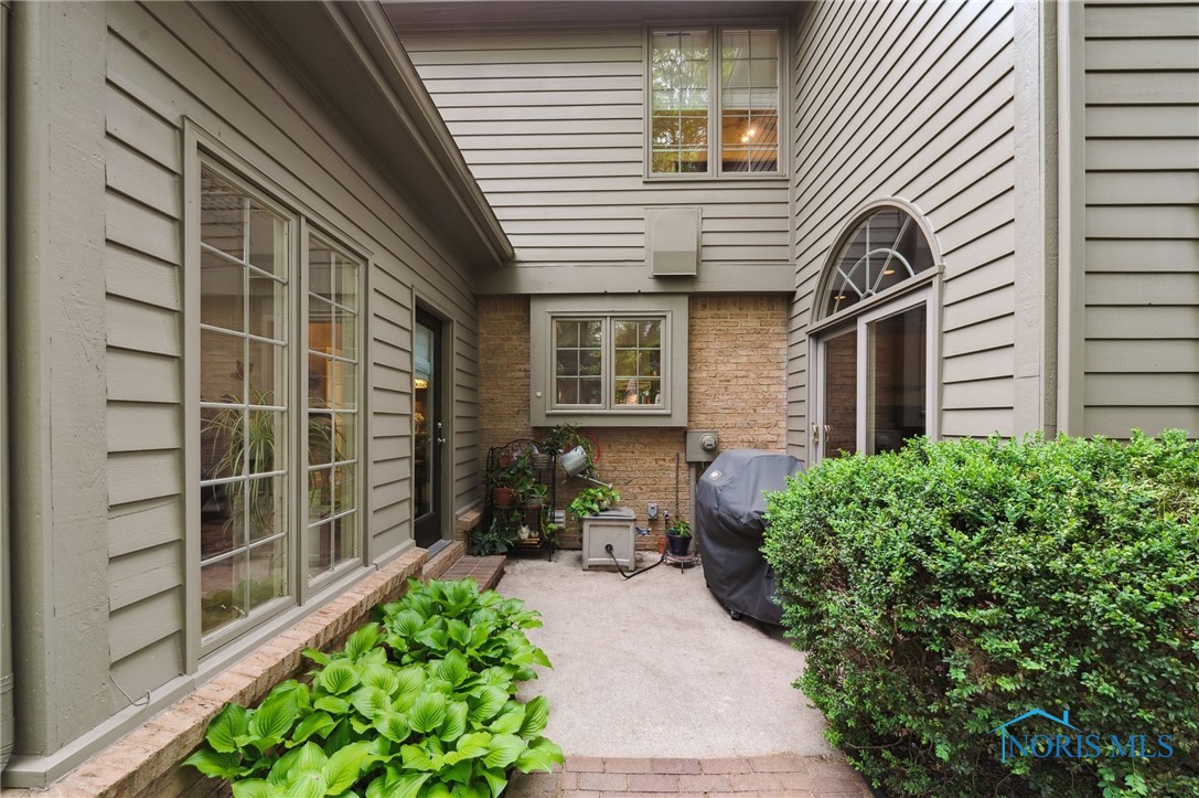 5257 N Oak Court, Toledo, Ohio image 46