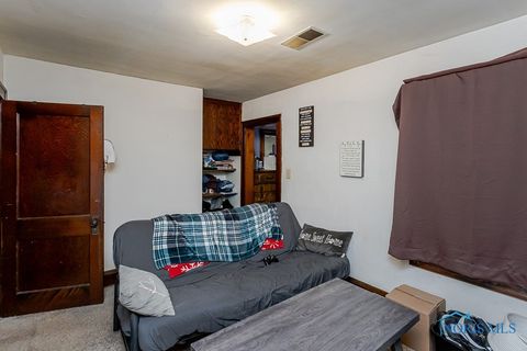 Tiny photo for 225 Maryland Avenue, Toledo, OH 43605 (MLS # 6136762)