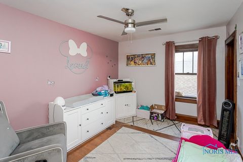 Tiny photo for 225 Maryland Avenue, Toledo, OH 43605 (MLS # 6136762)