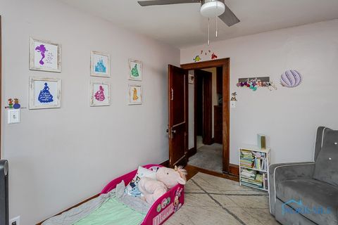 Tiny photo for 225 Maryland Avenue, Toledo, OH 43605 (MLS # 6136762)