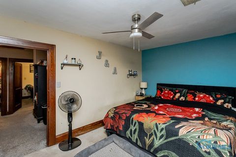Tiny photo for 225 Maryland Avenue, Toledo, OH 43605 (MLS # 6136762)