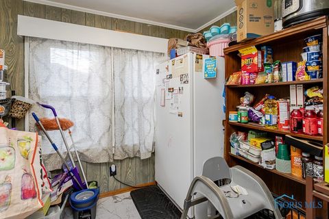 Tiny photo for 225 Maryland Avenue, Toledo, OH 43605 (MLS # 6136762)