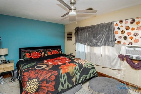 Tiny photo for 225 Maryland Avenue, Toledo, OH 43605 (MLS # 6136762)