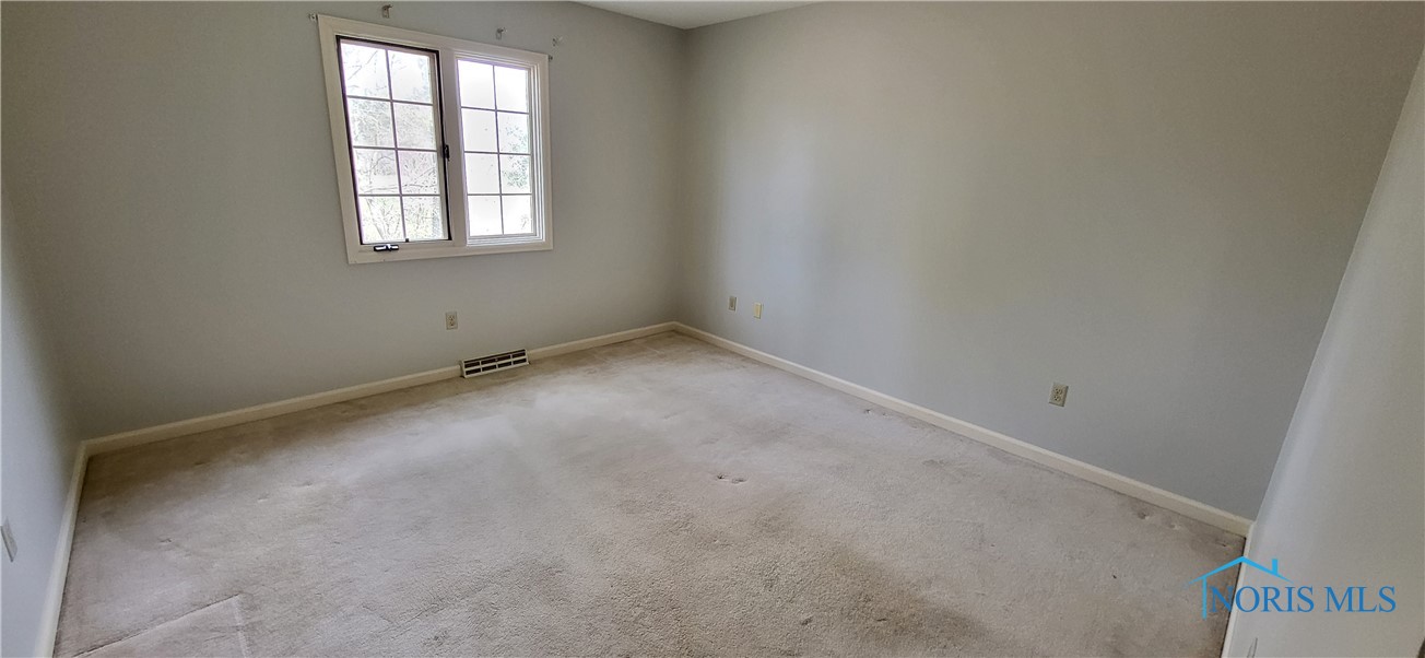 7350 Whispering Oak Drive, Sylvania, Ohio image 12