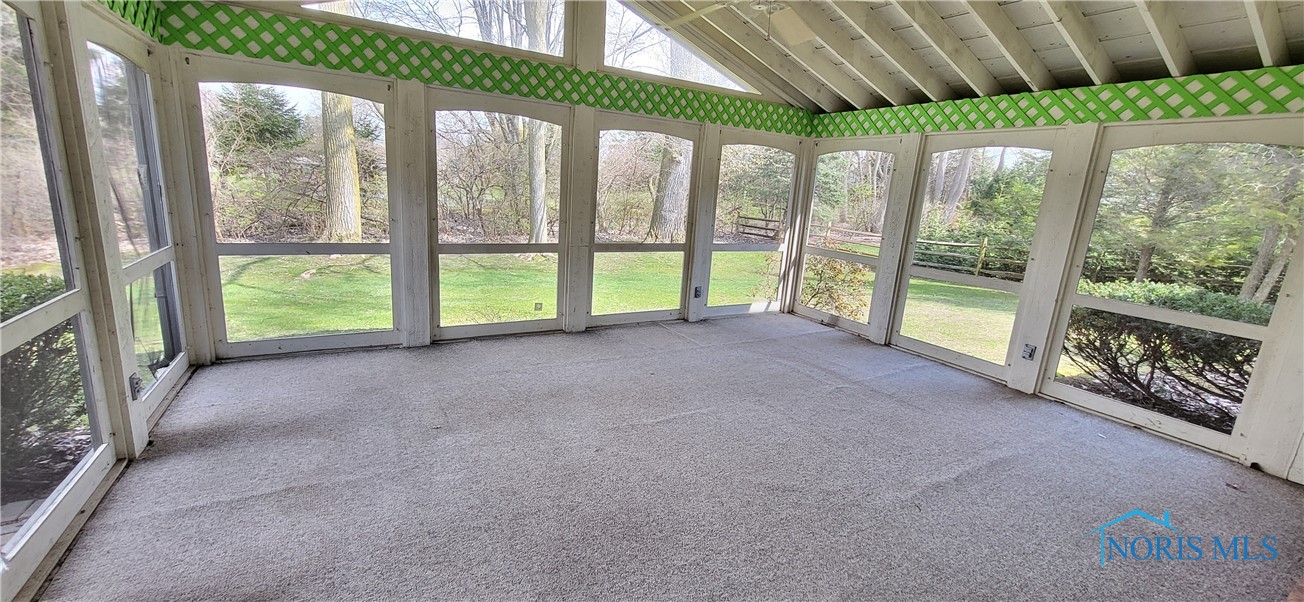 7350 Whispering Oak Drive, Sylvania, Ohio image 14