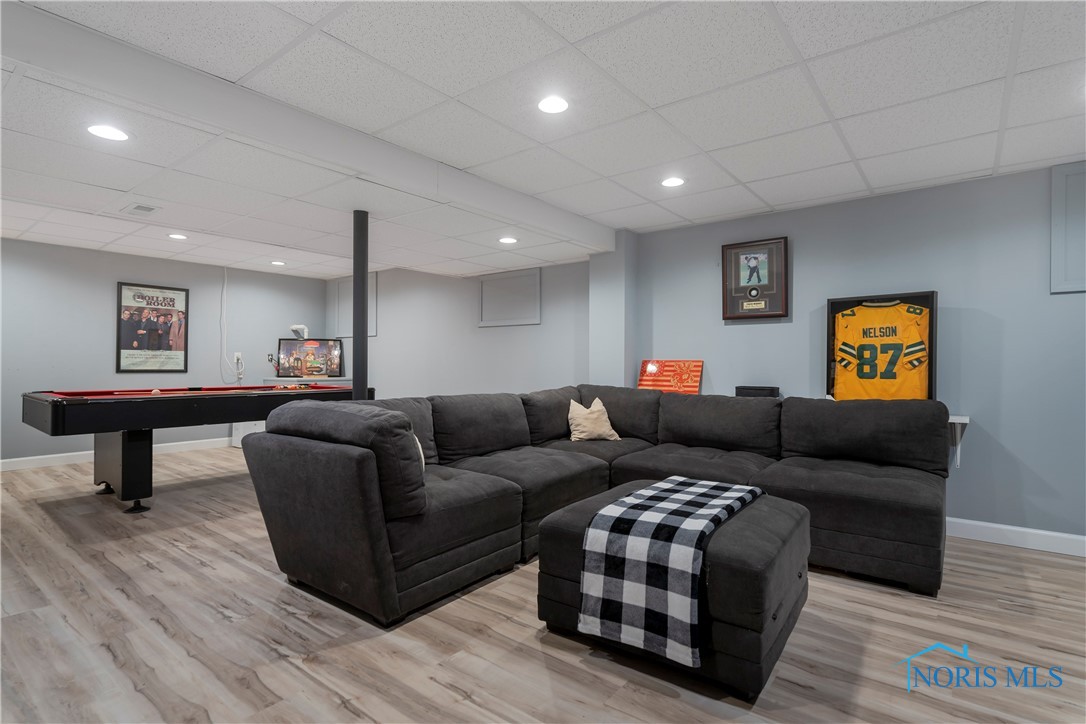 5166 Comstock Drive, Sylvania, Ohio image 25