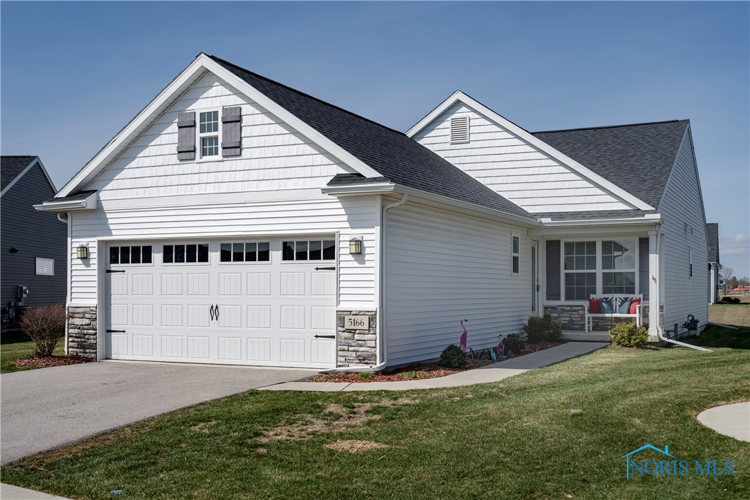 5166 Comstock Drive, Sylvania, Ohio image 1