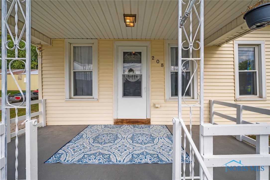 208 N Brunell Street