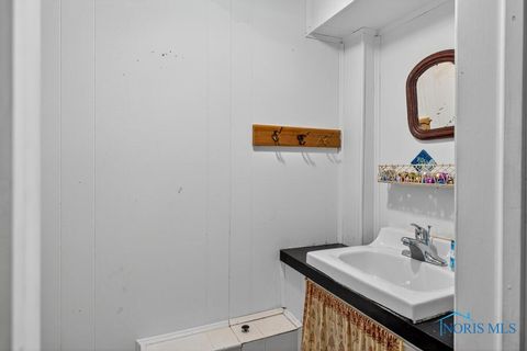 Tiny photo for 3329 Darlington Road, Ottawa Hills, OH 43606 (MLS # 6136732)