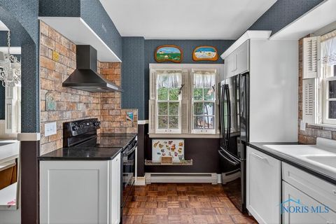 Tiny photo for 3329 Darlington Road, Ottawa Hills, OH 43606 (MLS # 6136732)