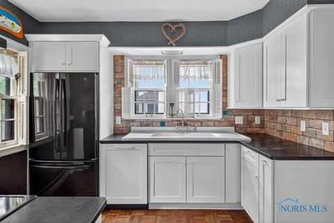 Tiny photo for 3329 Darlington Road, Ottawa Hills, OH 43606 (MLS # 6136732)