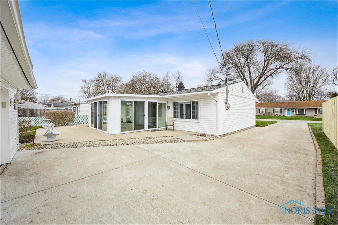 628 Greenfield Drive, Maumee, Ohio image 28